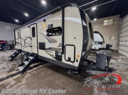 Used 2019 Forest River Flagstaff Super Lite 26FKBS available in Middlebury, Indiana