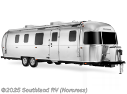 New 2026 Airstream Classic 33FB Queen available in Norcross, Georgia
