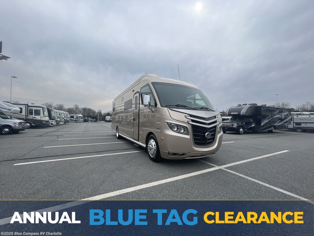 Used 2011 Monaco RV Vesta 32 PBS available in Concord, North Carolina