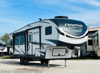 Used 2022 Forest River Flagstaff 528lKRL available in Mims, Florida