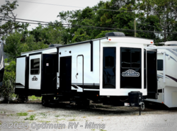 Used 2022 CrossRoads Hampton HP380RKS available in Mims, Florida