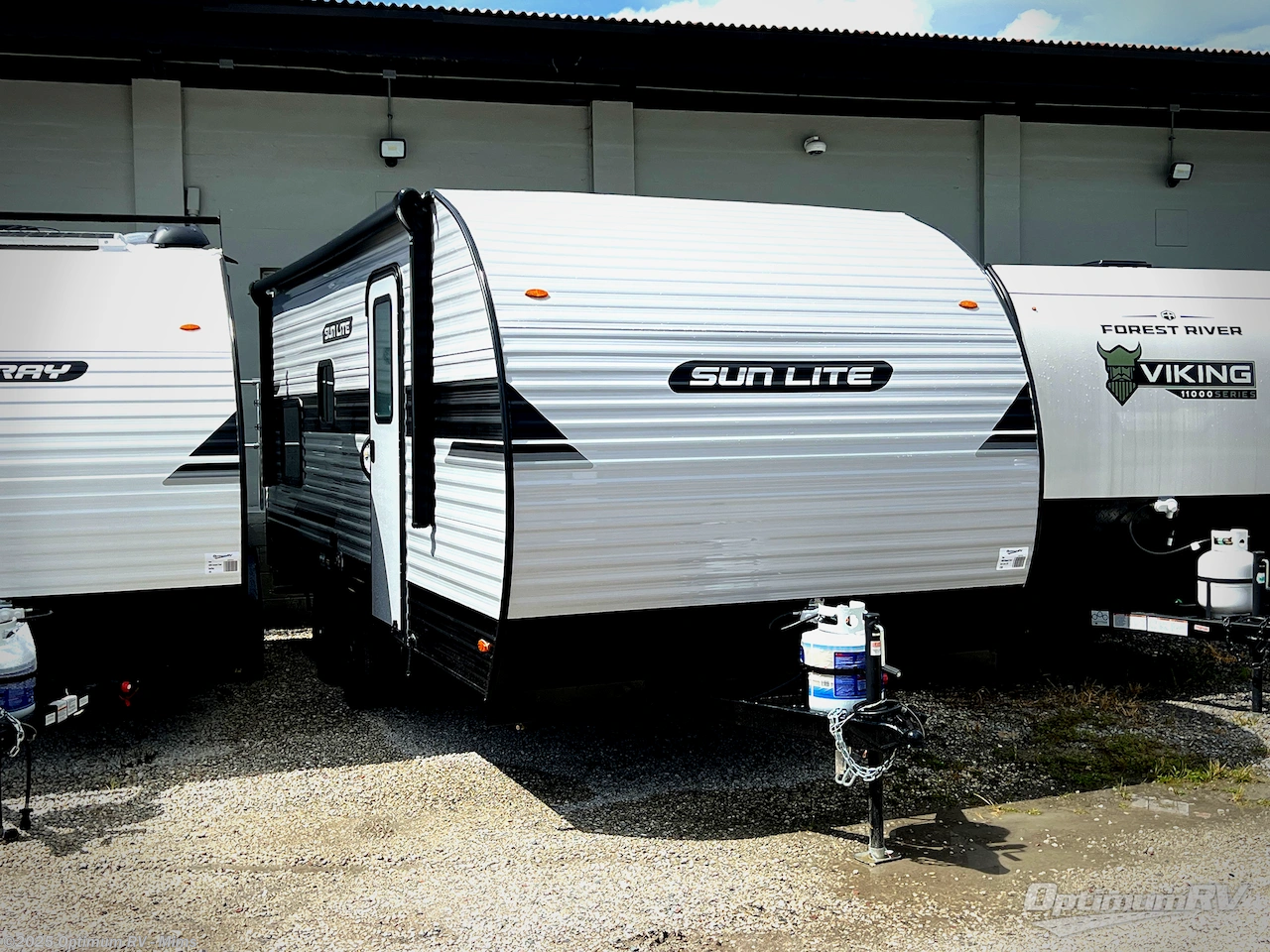 New 2026 Sunset Park RV Sun Lite LTD 21DB available in Mims, Florida