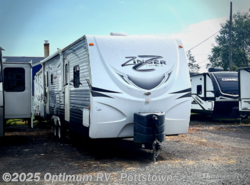 Used 2015 CrossRoads Zinger ZT27RL available in Pottstown, Pennsylvania