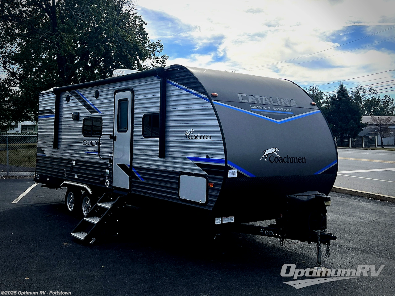 Used 2022 Coachmen Catalina Legacy 243RBS available in Pottstown, Pennsylvania