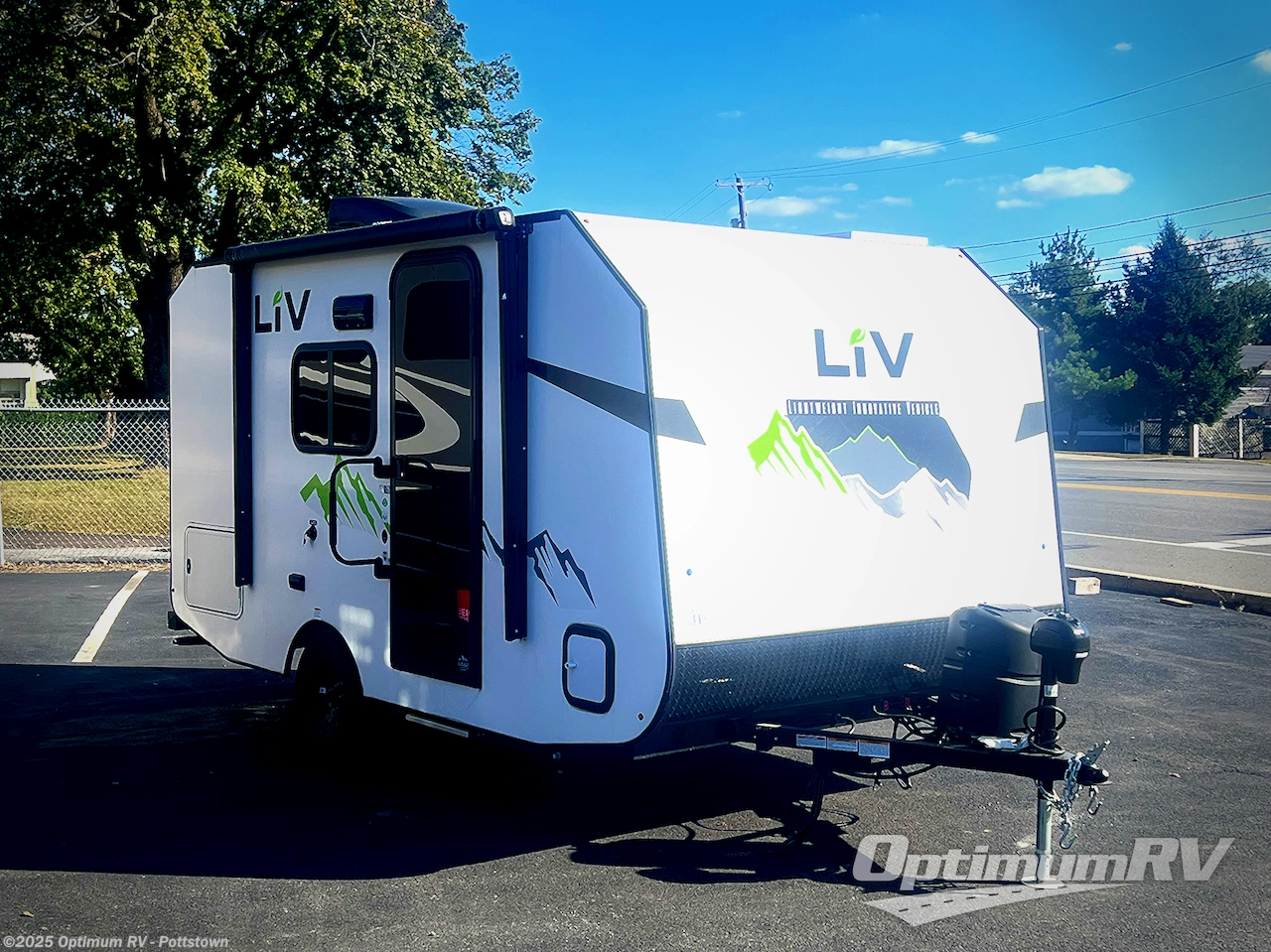 Used 2025 LIV 17FD available in Pottstown, Pennsylvania