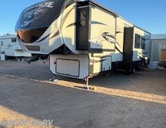 Used 2016 Keystone Avalanche 355RK available in Apache Junction, Arizona
