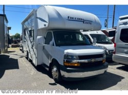 Used 2021 Thor Motor Coach Freedom Elite 22HE available in Medford, Oregon