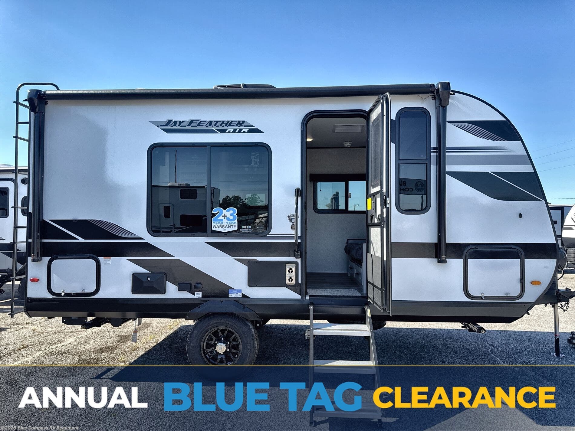New 2026 Jayco Jay Feather Air 15MRB available in Vidor, Texas