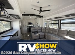 New 2025 Jayco Pinnacle 38FBRK available in Jacksonville, Florida