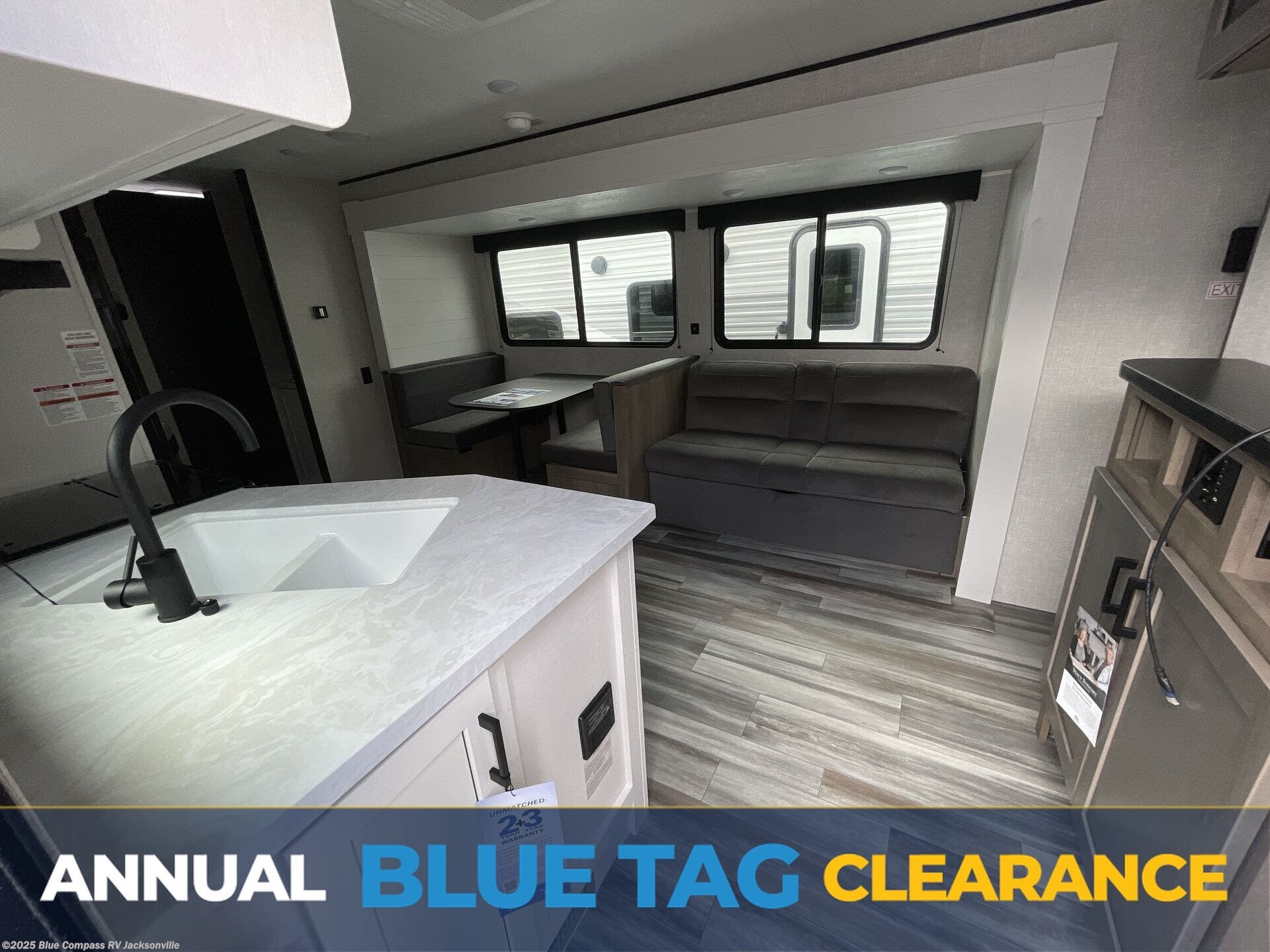 New 2025 Jayco Jay Flight SLX 261BHS available in Jacksonville, Florida