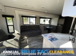 New 2025 Jayco Jay Flight SLX 262RLS available in Jacksonville, Florida