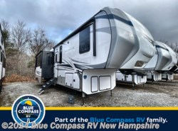 New 2024 Keystone Avalanche 390DS available in Epsom, New Hampshire