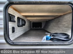 New 2025 Forest River Aurora Light 26BH available in Epsom, New Hampshire