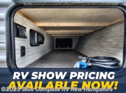 New 2025 Forest River Aurora Light 26BH available in Epsom, New Hampshire