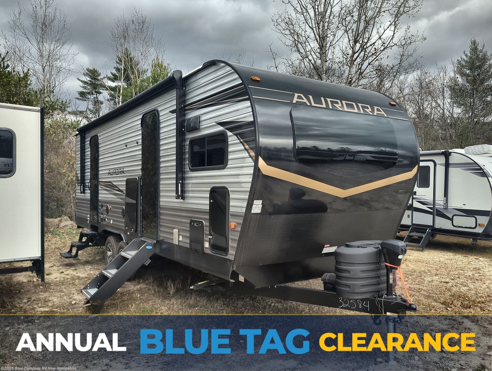 Used 2025 Forest River Aurora 26FKDS available in Epsom, New Hampshire