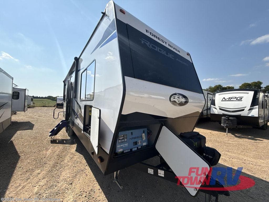 New 2026 Forest River Vengeance Rogue Armored 26L140 available in Corsicana, Texas