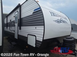 New 2026 Gulf Stream Yellowstone Cruiser 269BH available in Orange, Texas