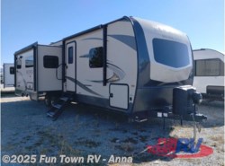Used 2020 Forest River Rockwood Ultra Lite 2910SB available in Anna, Illinois