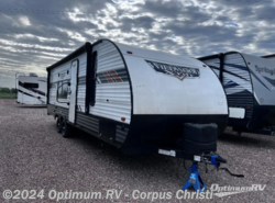 Used 2022 Forest River Wildwood X-Lite 261BHXL available in Robstown, Texas