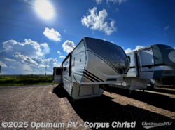 Used 2022 Keystone Montana 3855BR available in Robstown, Texas