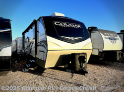 Used 2022 Keystone Cougar Half-Ton 25RDS available in Robstown, Texas