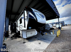 Used 2019 Keystone Avalanche 395BH available in Robstown, Texas