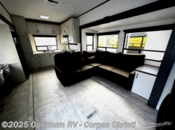 New 2026 Prime Time Crusader KING33 available in Robstown, Texas