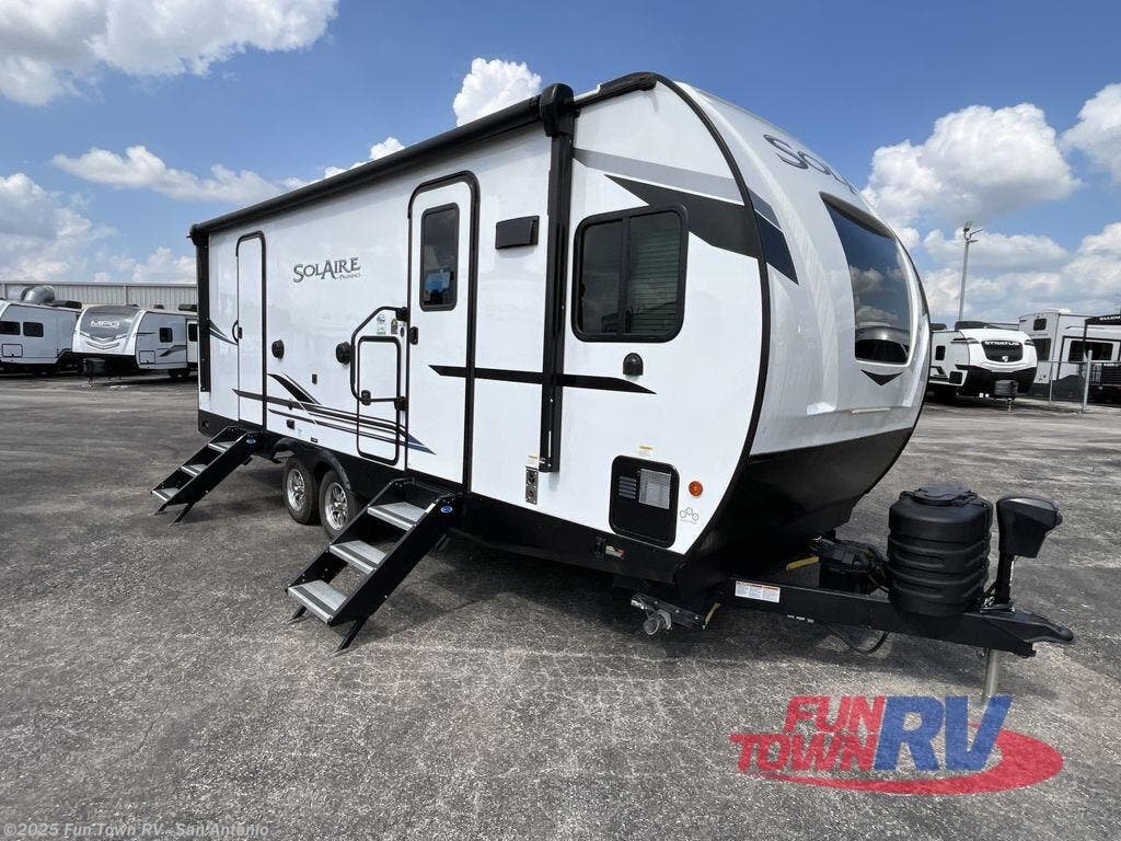 Used 2024 Palomino Solaire 230FKBS available in Cibolo, Texas