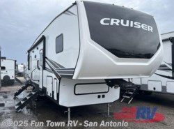 Used 2024 CrossRoads Cruiser Aire CR32BH available in Cibolo, Texas
