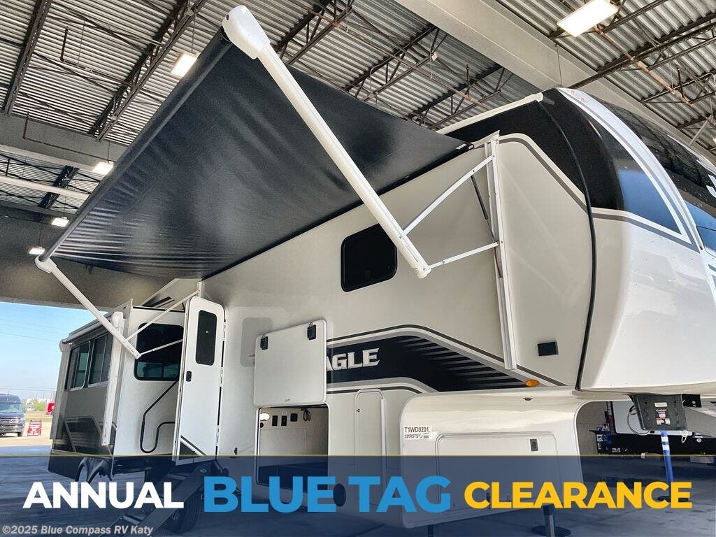 New 2026 Jayco Eagle 321RSTS available in Katy, Texas