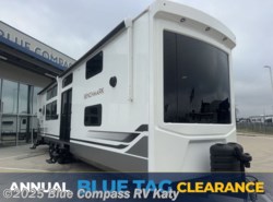 Used 2025 Alliance RV Benchmark 44LFT available in Katy, Texas