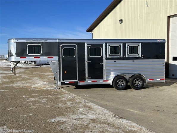 2023 Exiss 3H - Dressing Room available in Douglas, ND