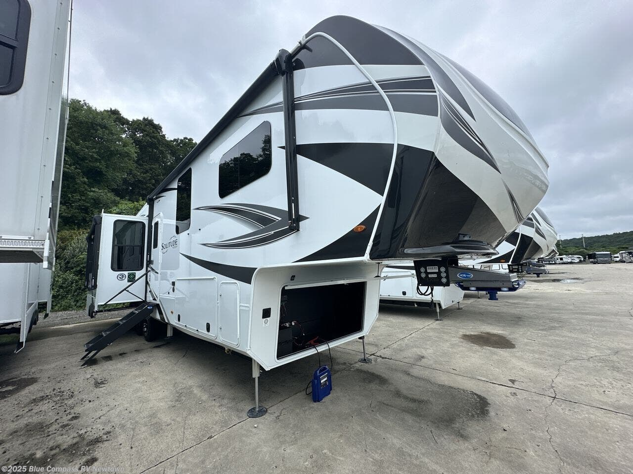 New 2025 Grand Design Solitude 370DV available in Newtown, Connecticut