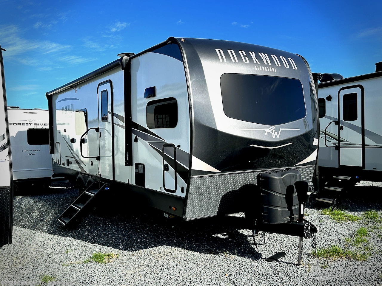 Used 2023 Forest River Rockwood Signature 8263MBR available in Tallahassee, Florida