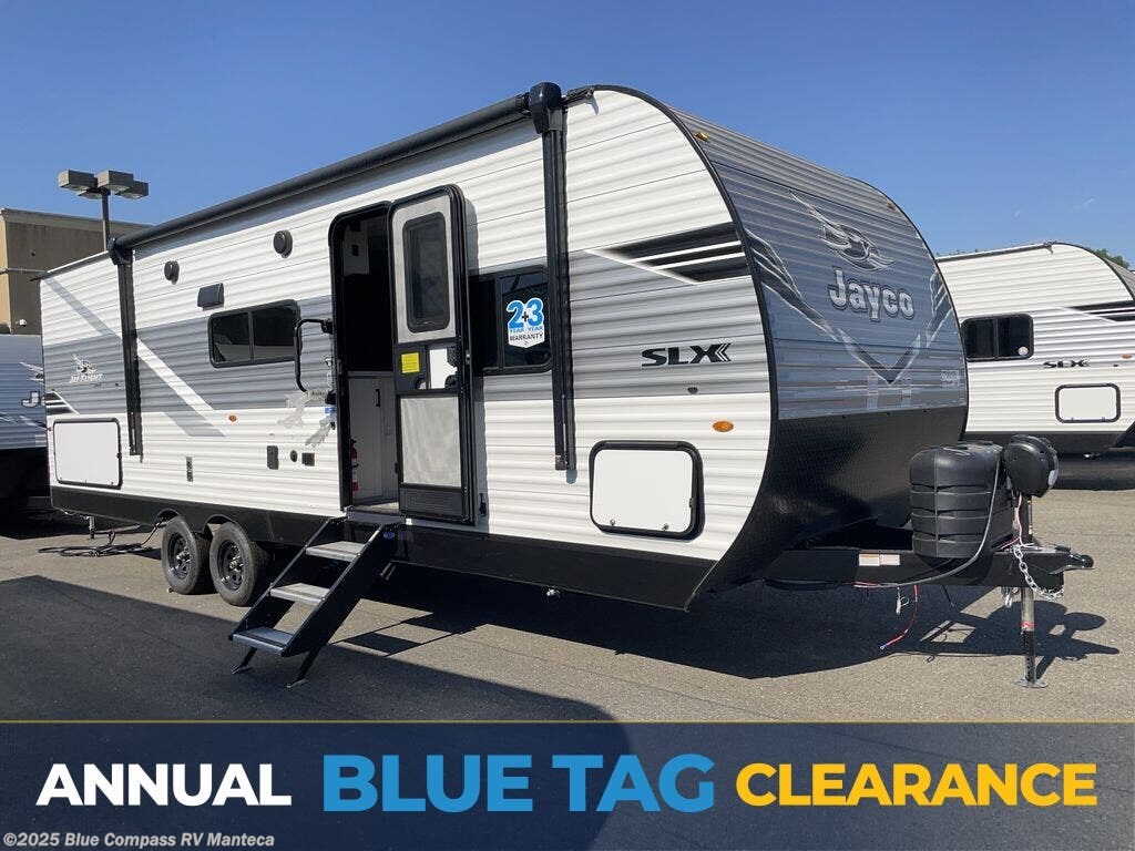 New 2026 Jayco Jay Flight SLX 261BHSW available in Manteca, California