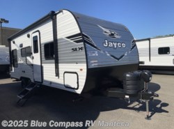 New 2026 Jayco Jay Flight SLX 210QBW available in Manteca, California