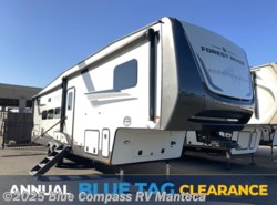 Used 2025 Forest River Rockwood Signature R374DBH available in Manteca, California
