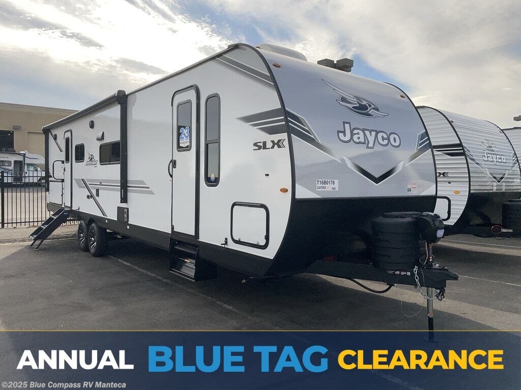 New 2026 Jayco Jay Flight SLX 330TBS available in Manteca, California