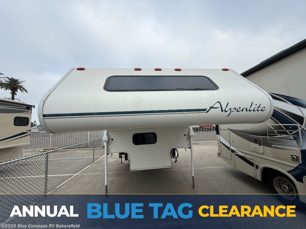 Used 2005 Western RV Alpenlite SARATOGA Saratoga 935 available in Bakersfield, California