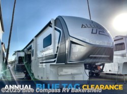 New 2026 Alliance RV Paradigm 388SP available in Bakersfield, California