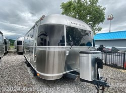 Used 2014 Airstream Flying Cloud 25RB Twin available in Knoxville, Tennessee