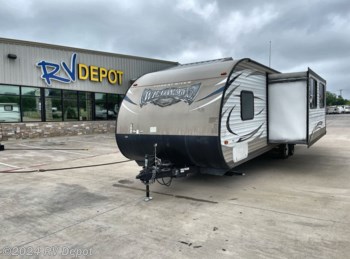 Used 2017 Forest River Wildwood 273QBXL available in Cleburne, Texas