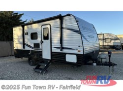Used 2021 Keystone Springdale Mini 1800BH available in Fairfield, Texas