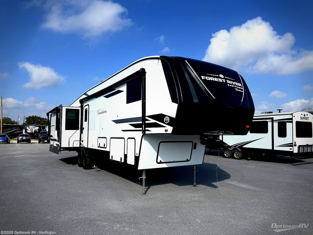 Used 2025 East to West Tandara 386MB-OK available in La Feria, Texas