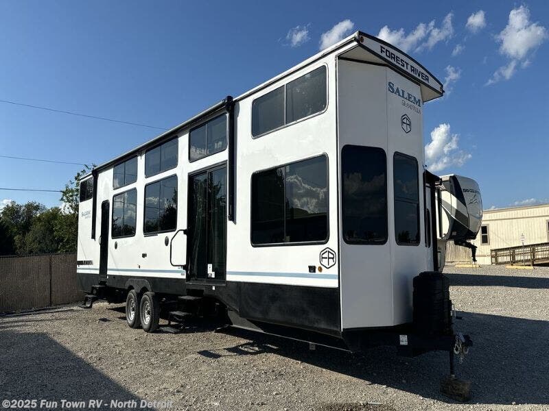 New 2025 Forest River Salem Grand Villa 42VIEW available in North Branch, Michigan