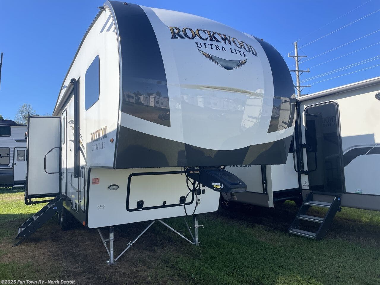 Used 2020 Forest River Rockwood Ultra Lite 2650WS available in North Branch, Michigan