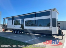 New 2025 Forest River Wildwood Grand Lodge 42VERANDA available in Texarkana, Arkansas