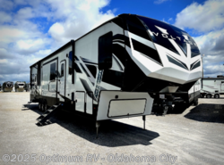 Used 2022 Dutchmen Voltage 4225 available in Moore, Oklahoma