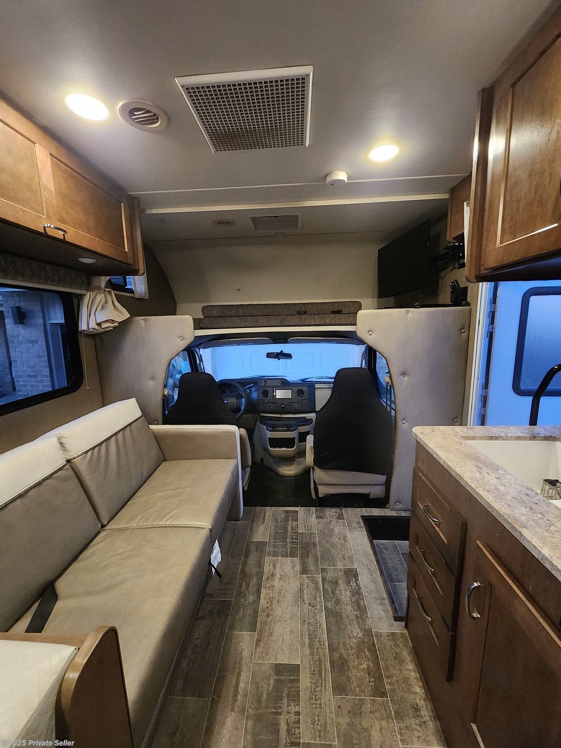 Used 2019 Winnebago Outlook 25J available in Bolingbrook, Illinois