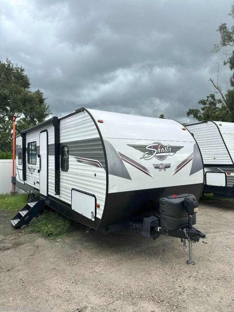Used 2022 Shasta 25RS available in Gibsonton, Florida